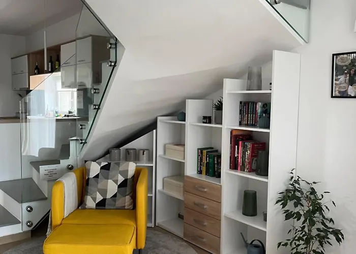 度假居 Adelina Nyirad